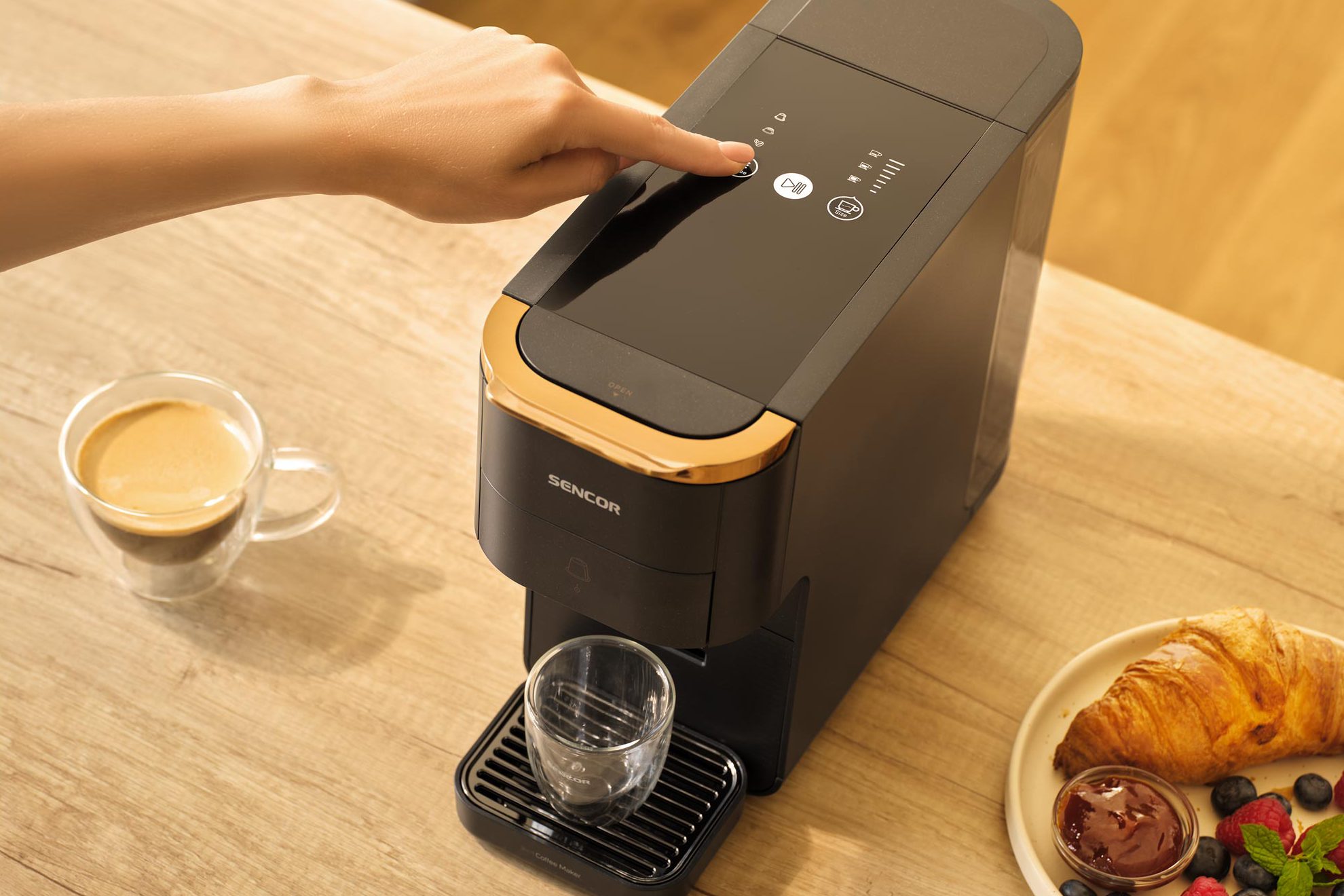 SENCOR SCC 1000BK multikapszulás kávéfőző 20 bar nyomással – 14. kép