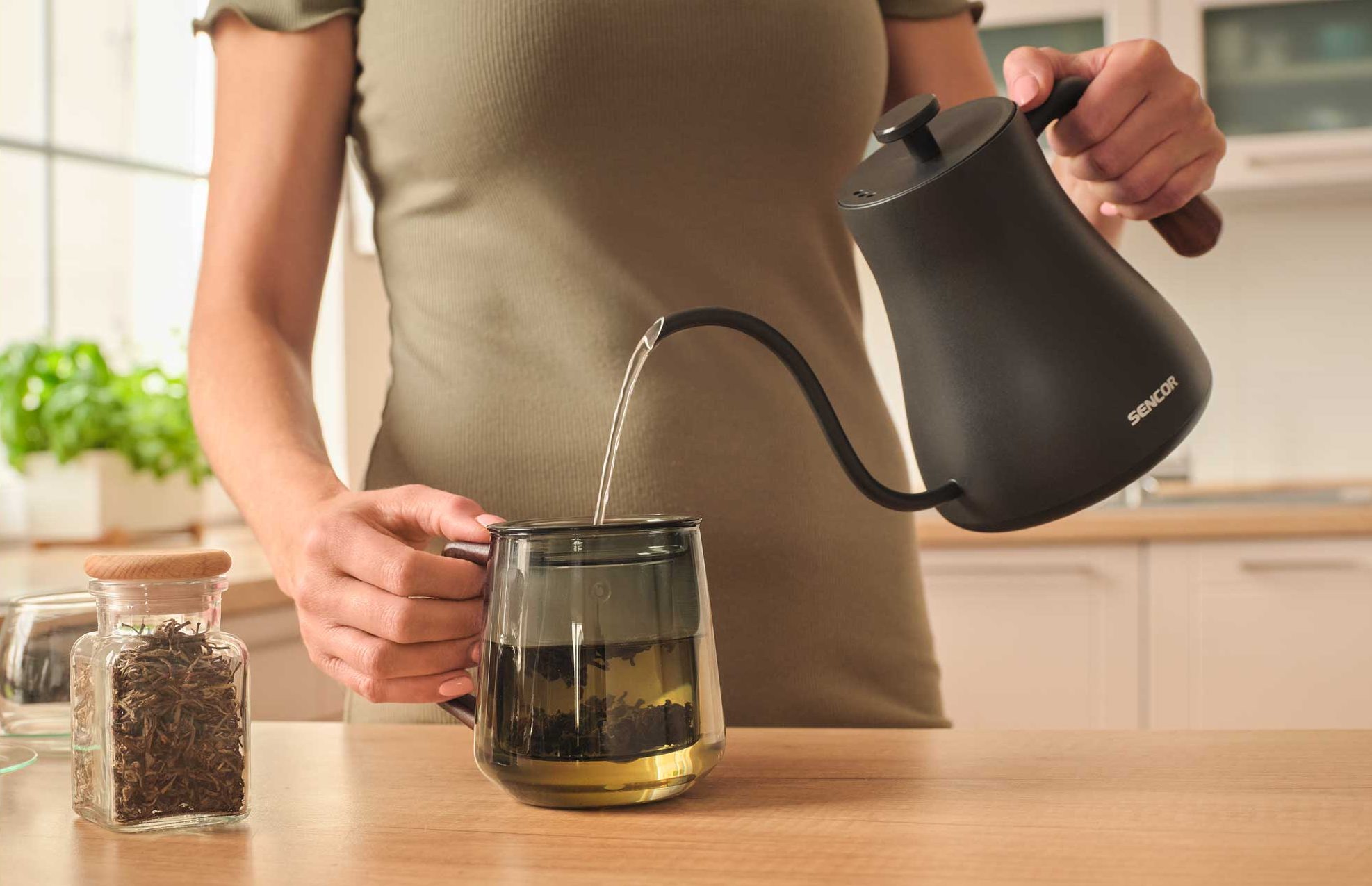 SENCOR SWK 2828BK precíziós vízforraló digitális kijelzővel, 0,6 l – 8. kép