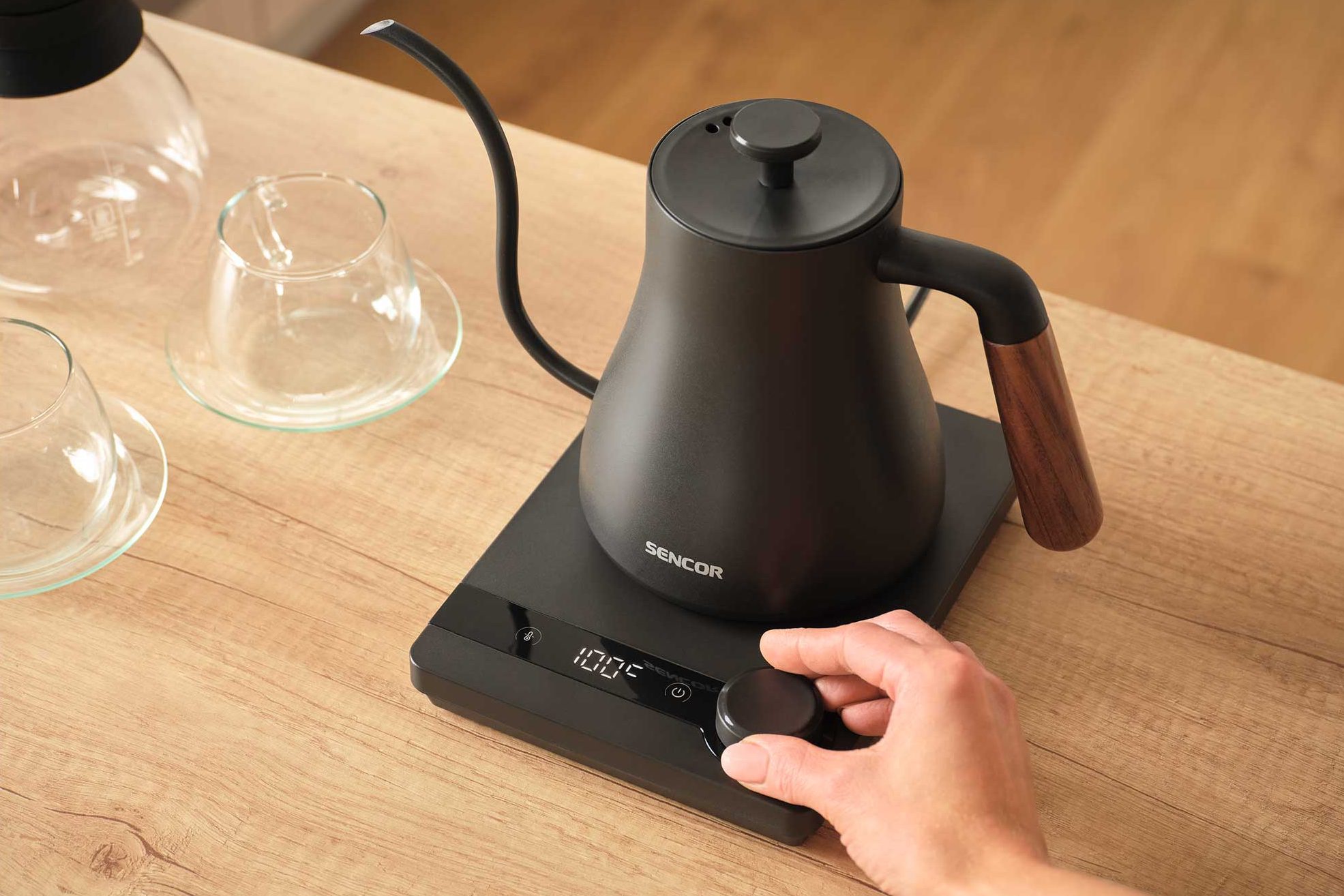 SENCOR SWK 2828BK precíziós vízforraló digitális kijelzővel, 0,6 l – 10. kép
