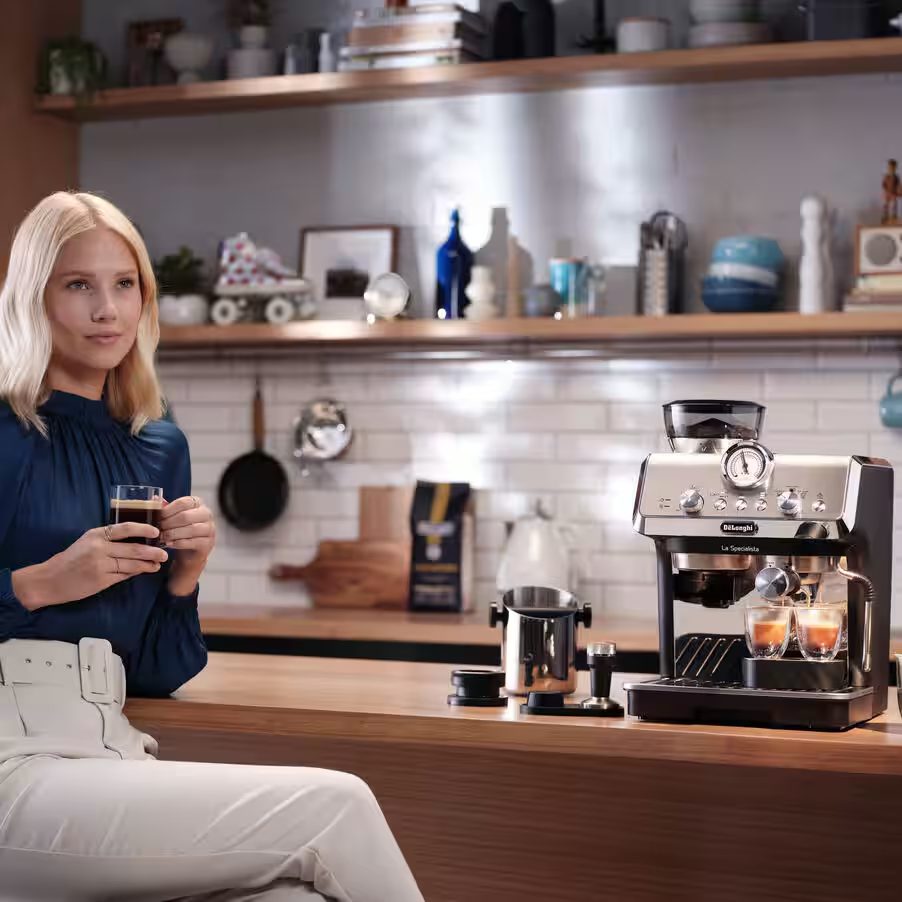 DE-LONGHI EC9155.MB presszókávéfőző beépített darálóval és gőzkarral – 7. kép