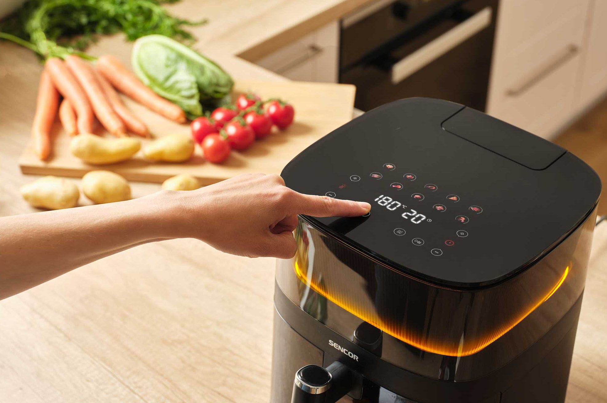 SENCOR SFR 5050BK forrólevegős sütő vízpermet funkcióval – 12. kép