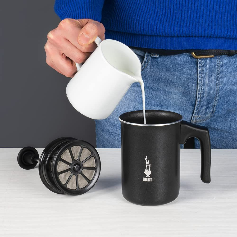 BIALETTI 00AGR395 Tuttocrema kézi tejhabosító, 6 adagos – 4. kép