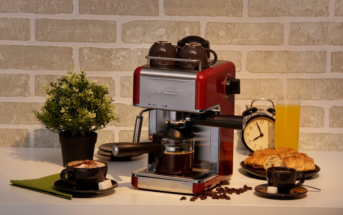 HAUSER CE-929 piros eszpresszó- és cappuccinókávéfőző gőzölővel – 2. kép
