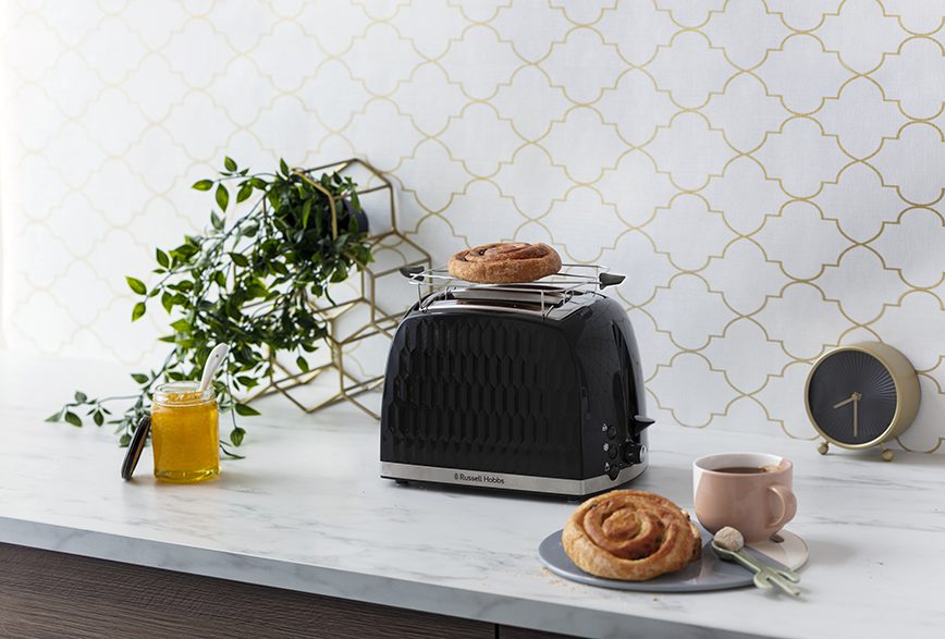 RUSSELL HOBBS 26061-56/RH Honeycomb két szeletes kenyérpirító, fekete – 8. kép