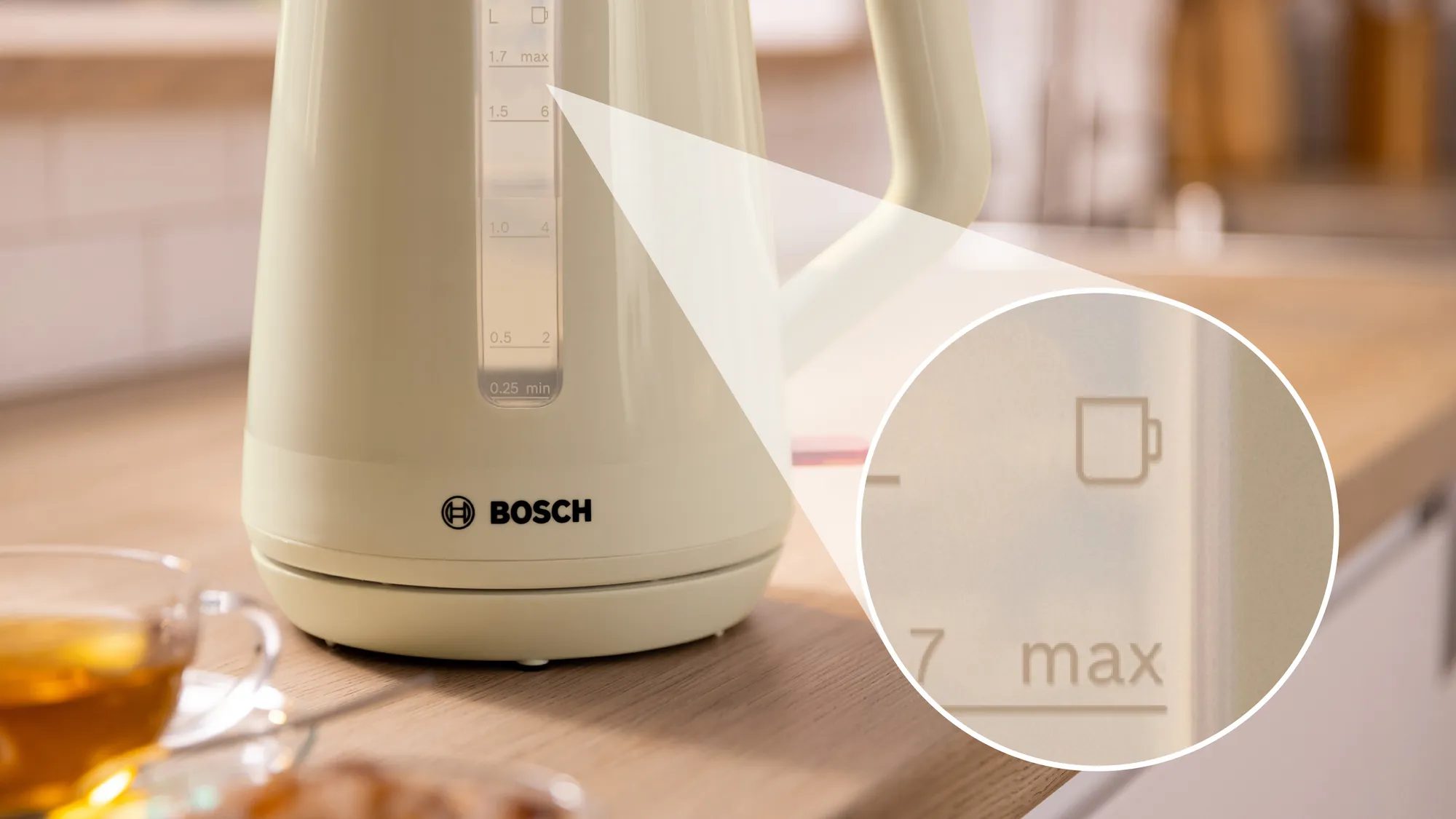 BOSCH TWK1M127 MyMoment vízforraló, 2400 W, 1,7 l, krémszínű – 2. kép