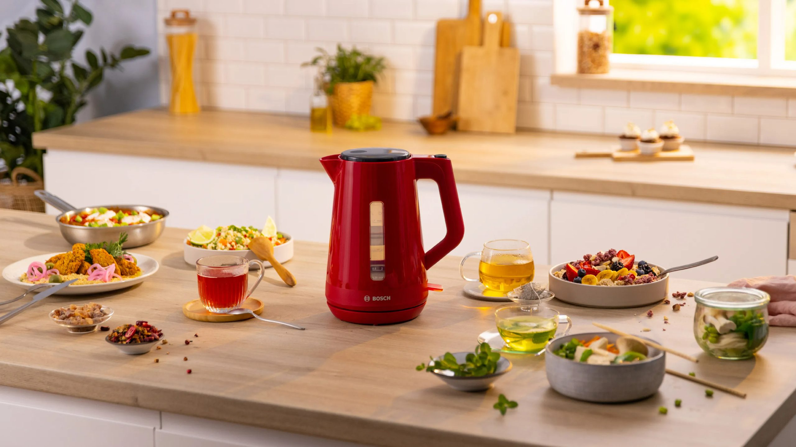 BOSCH TWK1M124 MyMoment vízforraló, 2400 W, 1,7 l, mélypiros – 3. kép
