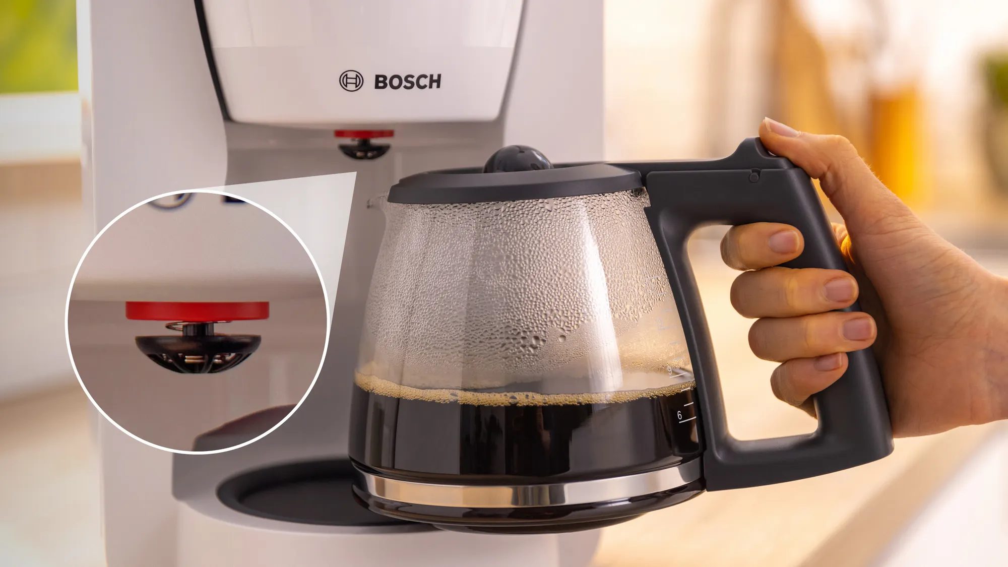 BOSCH TKA2M111 MyMoment fehér filteres kávéfőző üvegkancsóval – 6. kép