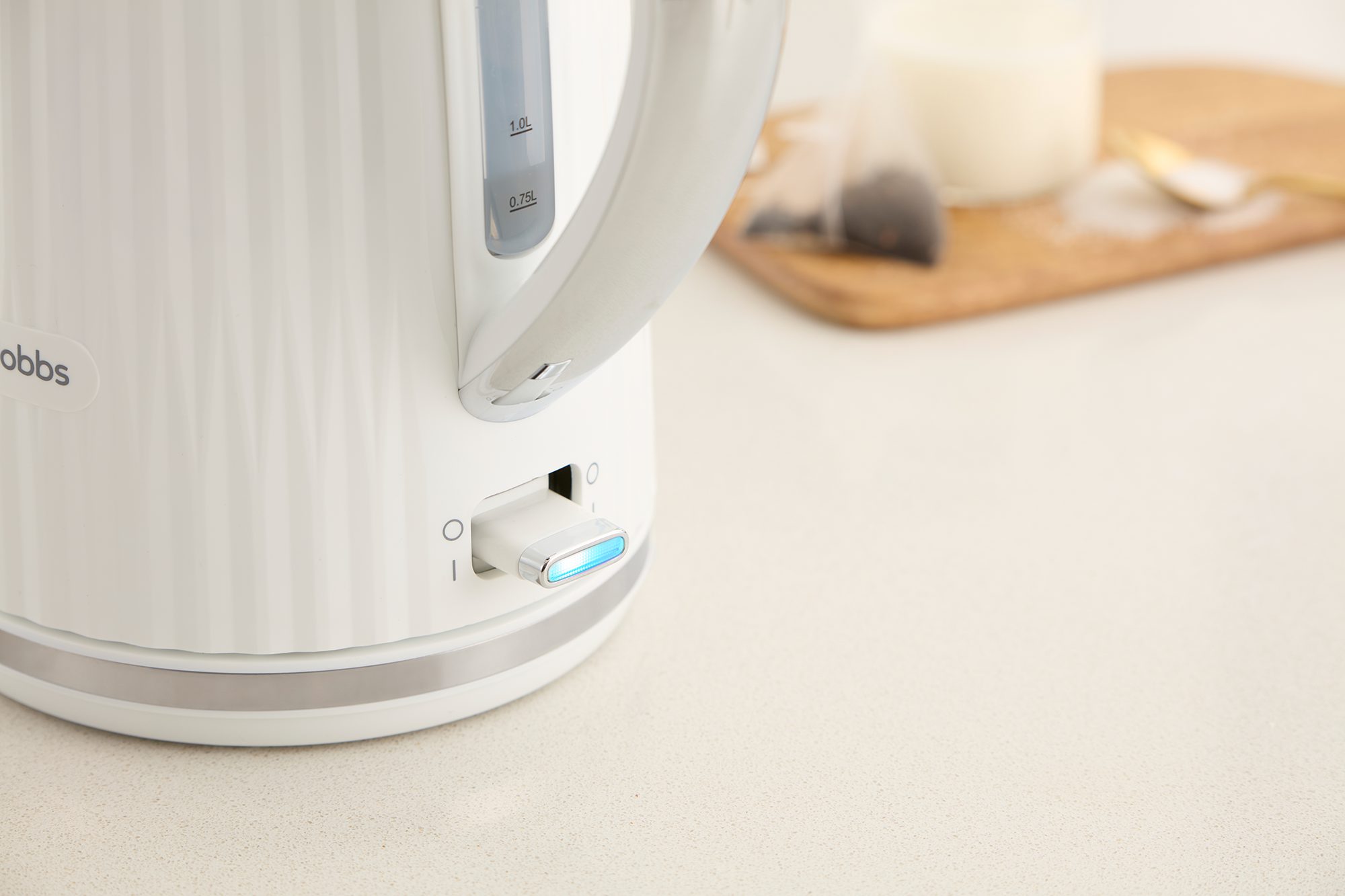 RUSSELL HOBBS 27360-70/RH Eden fehér vízforraló, 1,7 l, 2400 W – 10. kép