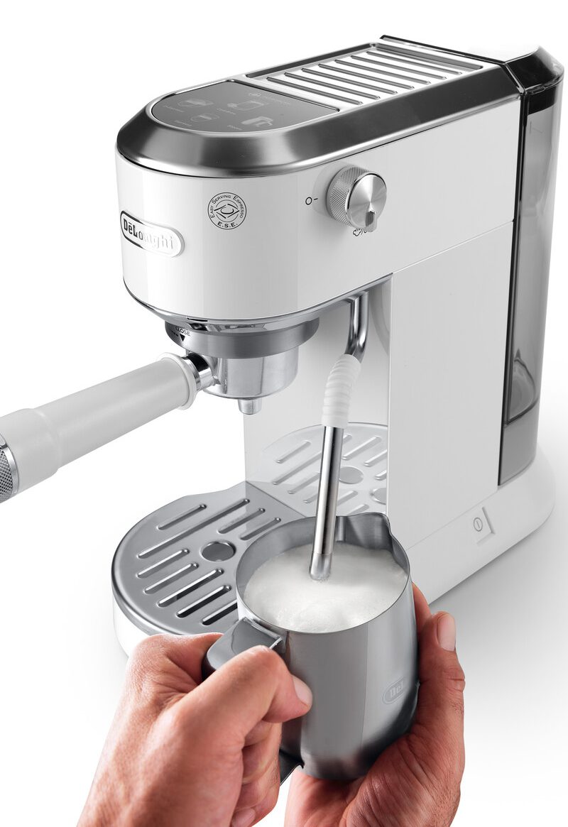 DE-LONGHI Dedica Duo EC890.WI fehér karos presszókávéfőző cold brew funkcióval – 4. kép