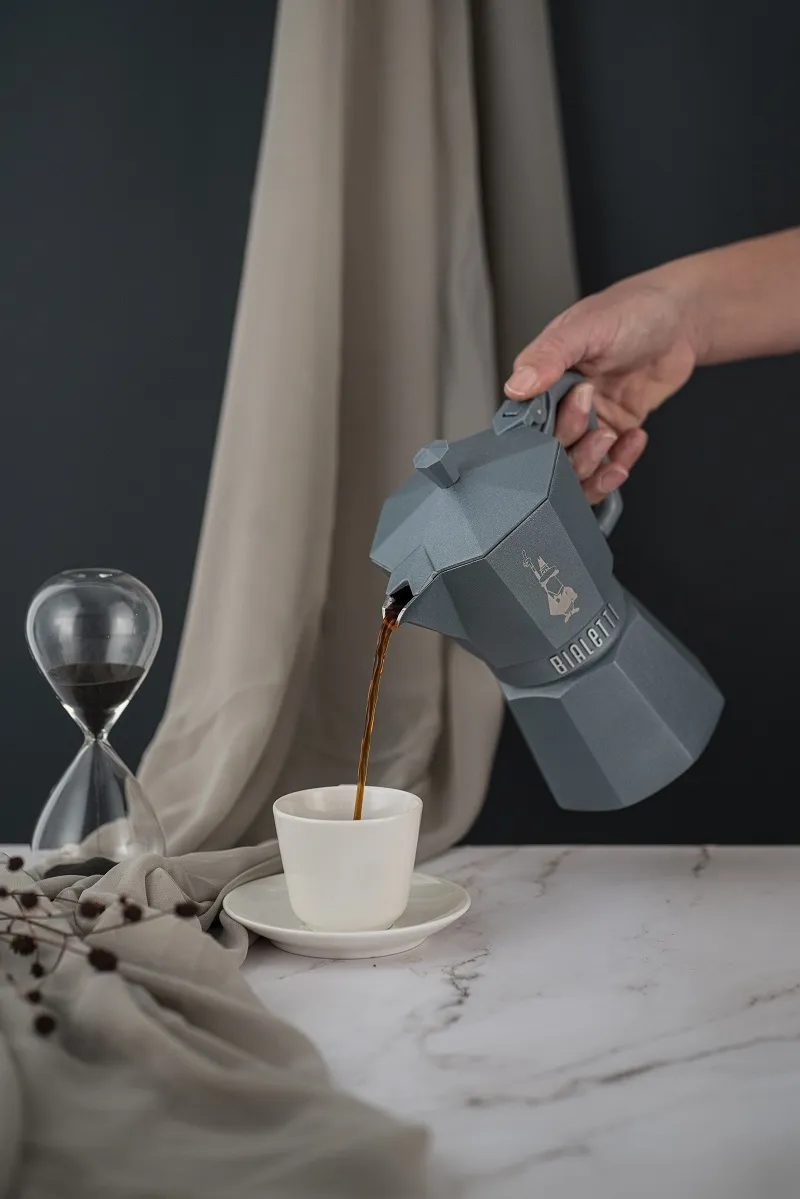 BIALETTI 9076 Moka Exclusive indukciós kotyogós kávéfőző, szürke, 6 adagos – 6. kép