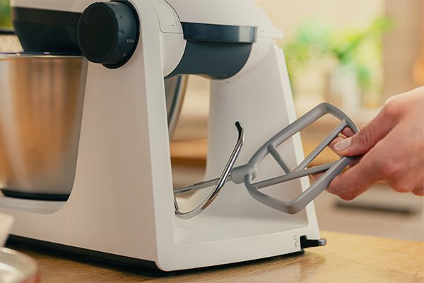KENWOOD KHC30.000WH fehér konyhai robotgép 4,3 literes tállal, 1000 W – 6. kép