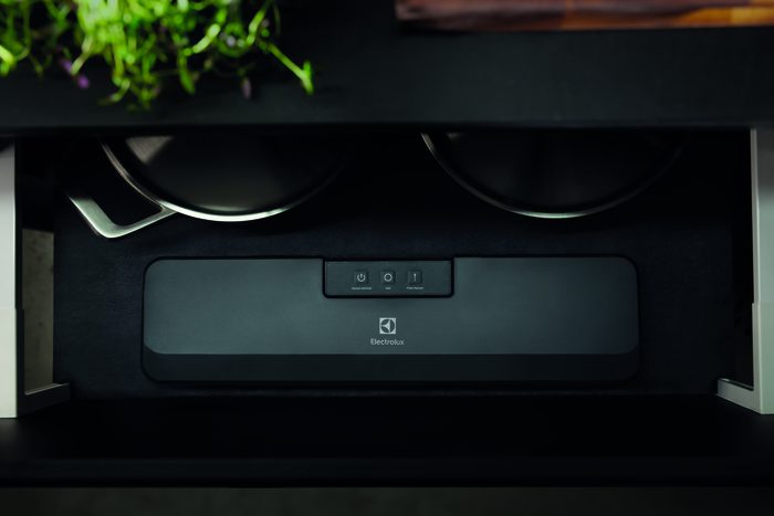 ELECTROLUX E4VS1-4AG Create 4 kompakt vákuumozó gép 10 db 20 × 30 cm-es tasakkal – 4. kép