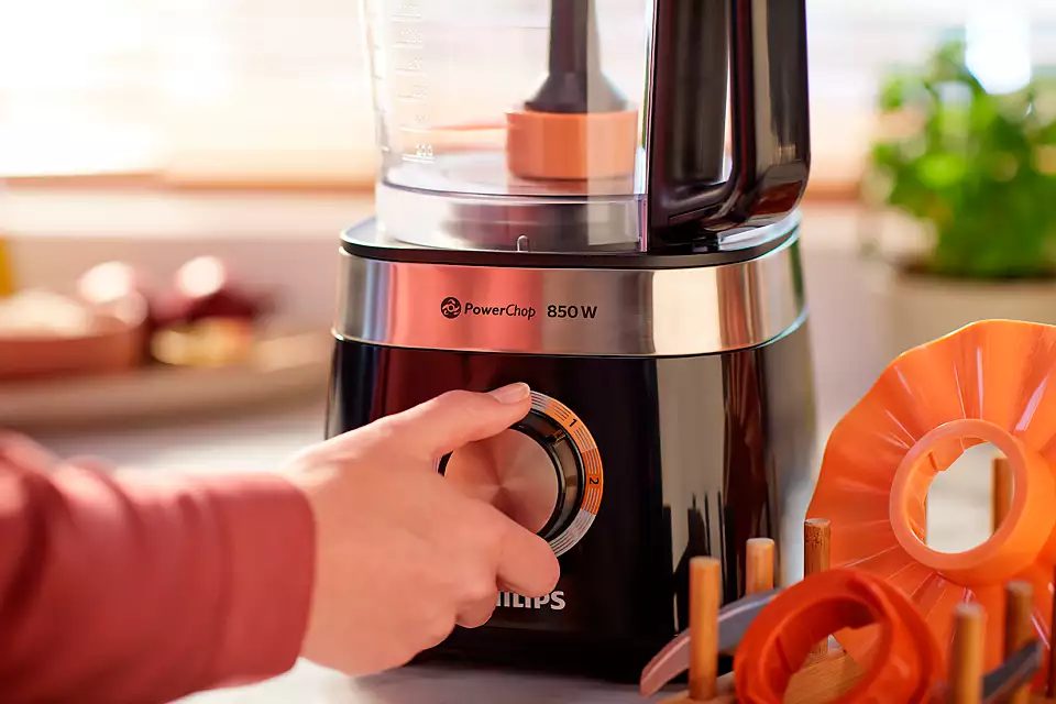 PHILIPS HR7530/10 kompakt, 850 W-os konyhai robotgép 31 funkcióval – 4. kép