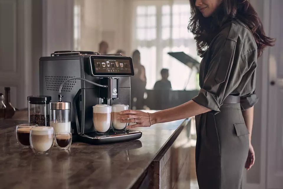SAECO SM8889/00 Xelsis Suprema automata kávéfőző tejhabosítóval és Wi-Fi-kapcsolattal – 4. kép