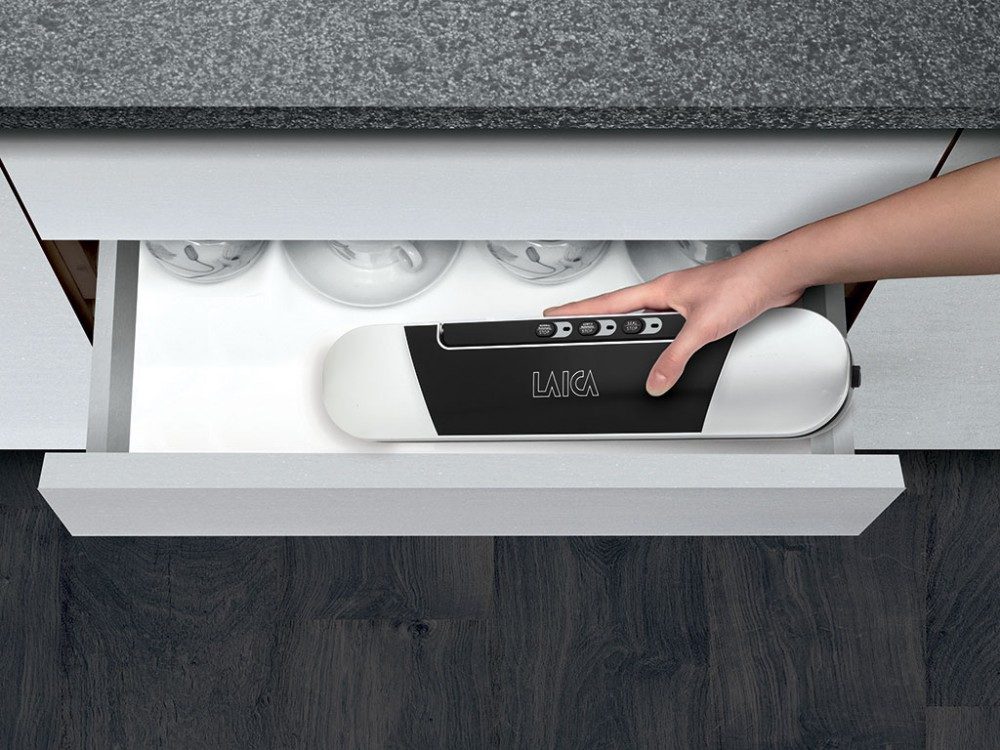 LAICA VT32050 Magnet vákuumos fóliahegesztő 9 l/perc teljesítménnyel, szürke – 2. kép