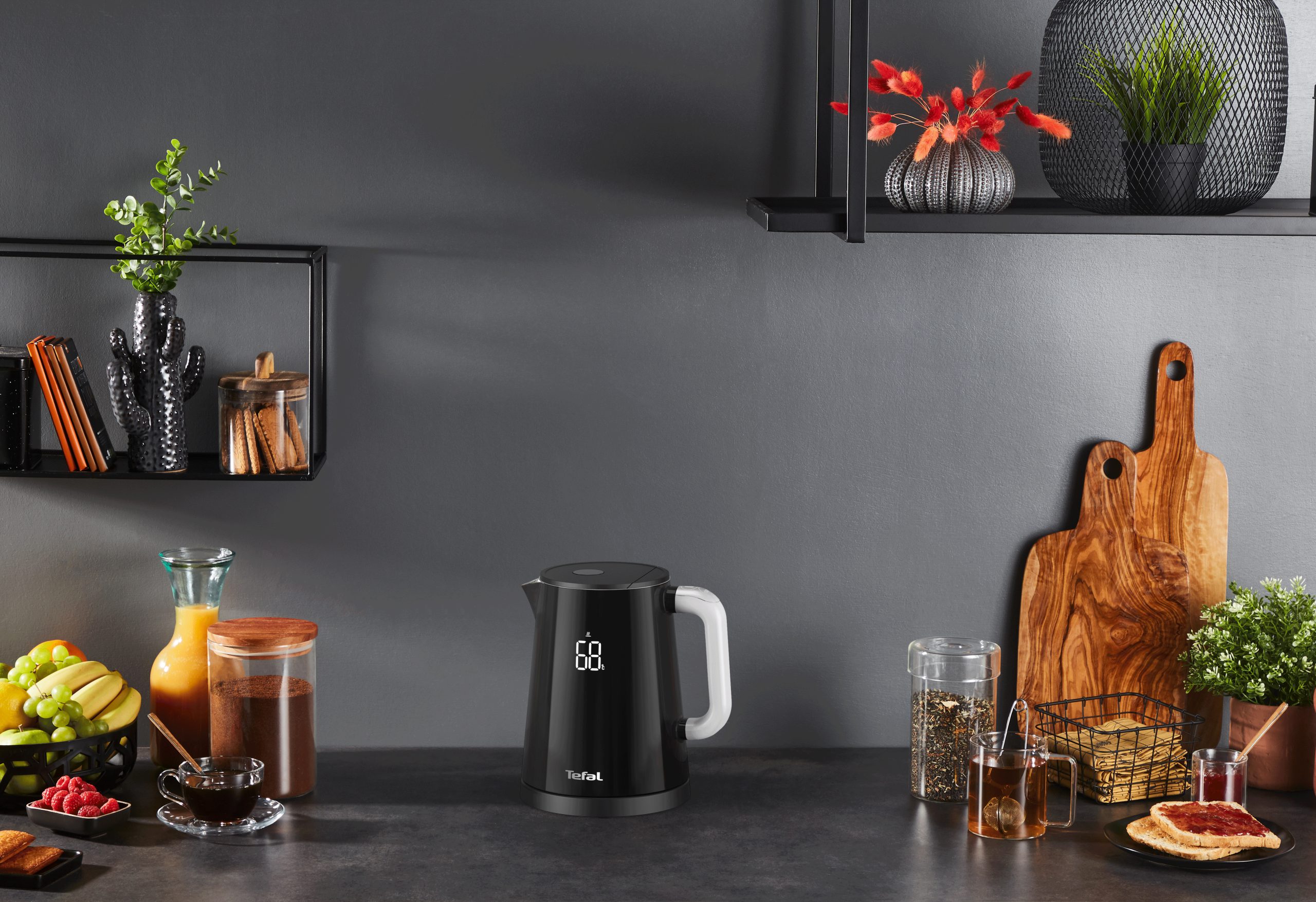 TEFAL KO854830 Smart&Light fekete vízforraló digitális kijelzővel, 1 l – 5. kép