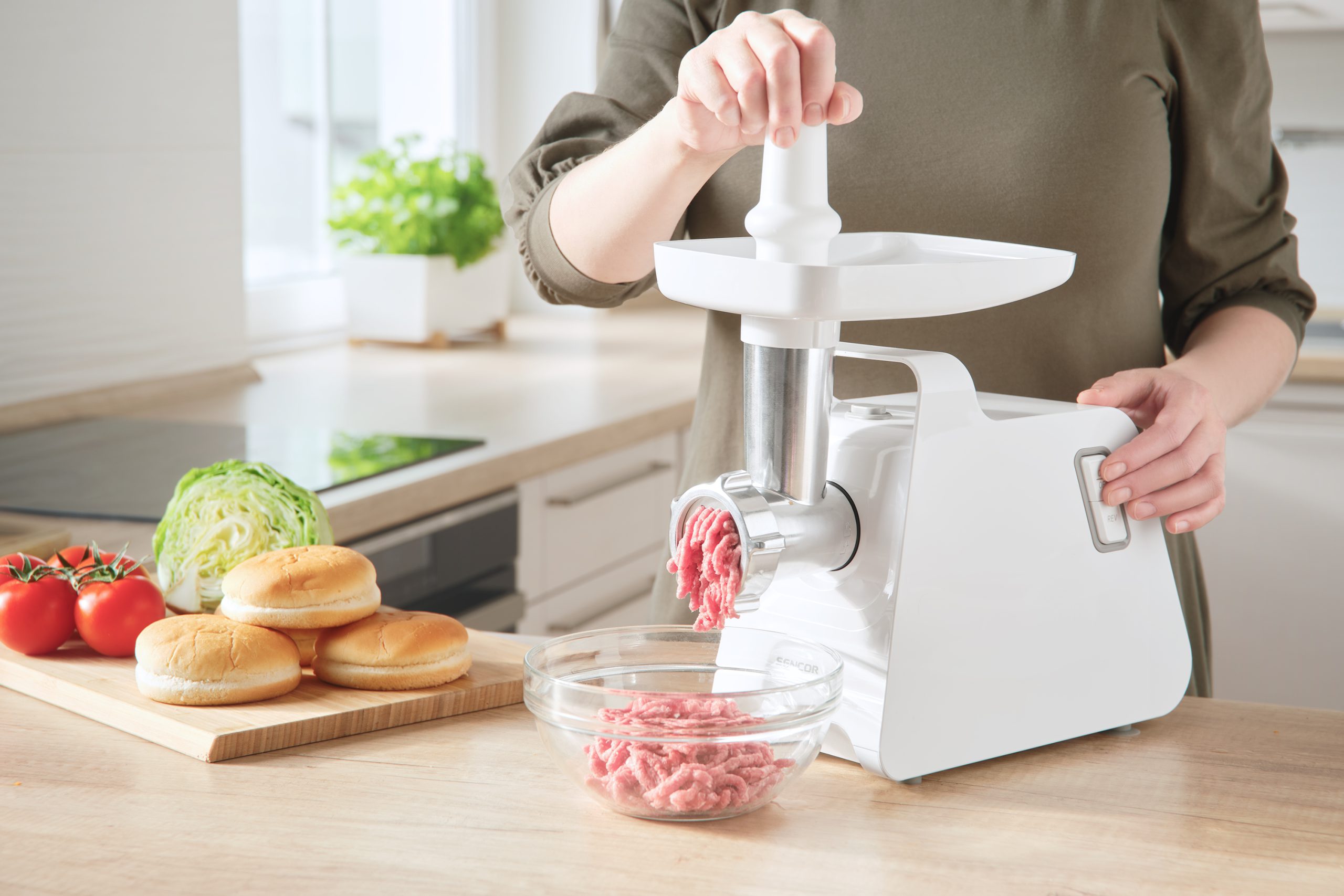 SENCOR SMG 4410WH húsdaráló 3 vágótárcsával, 500 W, fehér – 10. kép