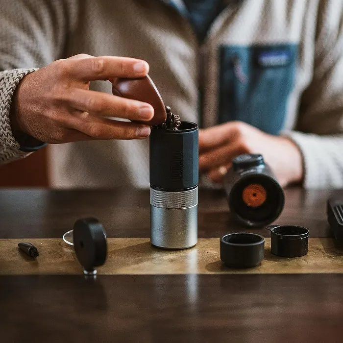 WACACO WGRIND Exagrind precíziós kézi kávédaráló 60 őrlési fokozattal – 7. kép