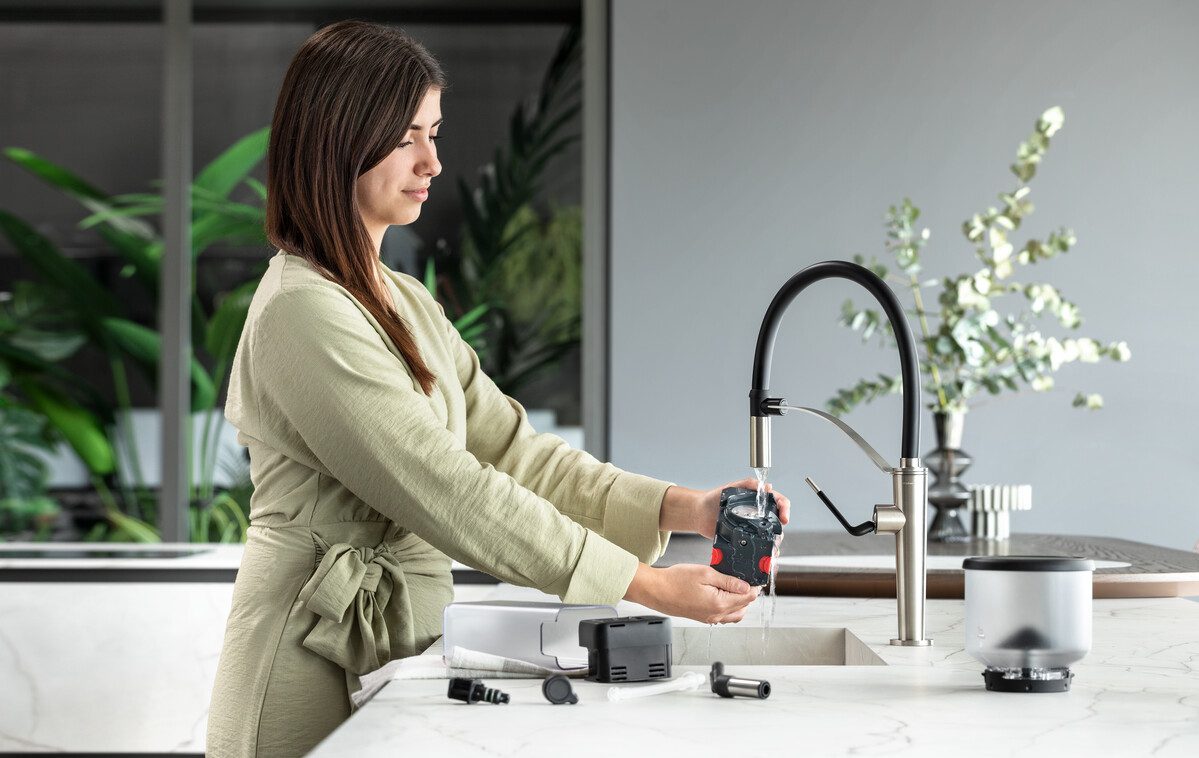 DE-LONGHI Rivelia EXAM440.55.B automata kávéfőző Bean Switch rendszerrel – 18. kép