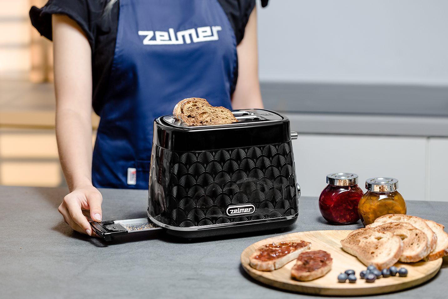 ZELMER ZTS8010 Jungle kétrekeszes kenyérpirító 7 pirítási szinttel – 9. kép