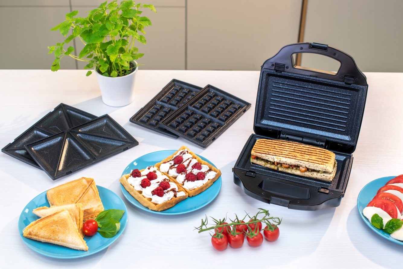 ZELMER ZSM7900 szendvics-, gofri- és grillsütő cserélhető lapokkal – 8. kép