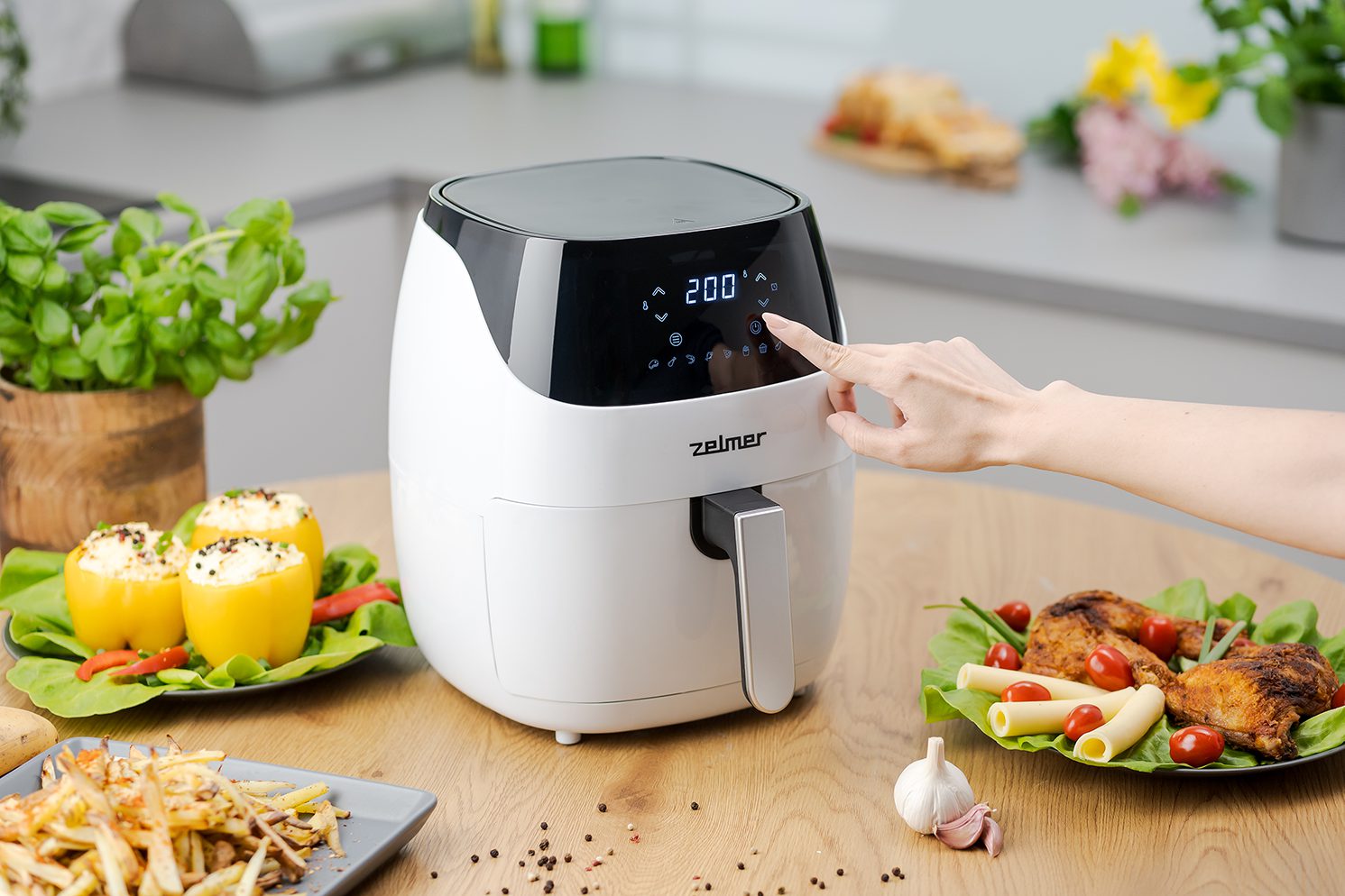 ZELMER ZAF5501W 5 literes forrólevegős sütő digitális érintőpanellel – 8. kép