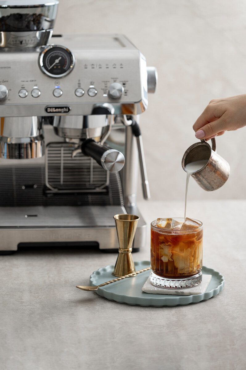 DE-LONGHI La Specialista Prestigio EC9555.M őrlős karos eszpresszó kávéfőző – 12. kép