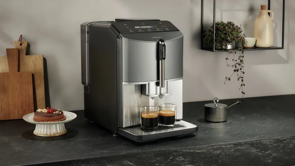 SIEMENS TF305E04 EQ300 automata kávéfőző 15 bar nyomással és tejhabosítóval – 5. kép