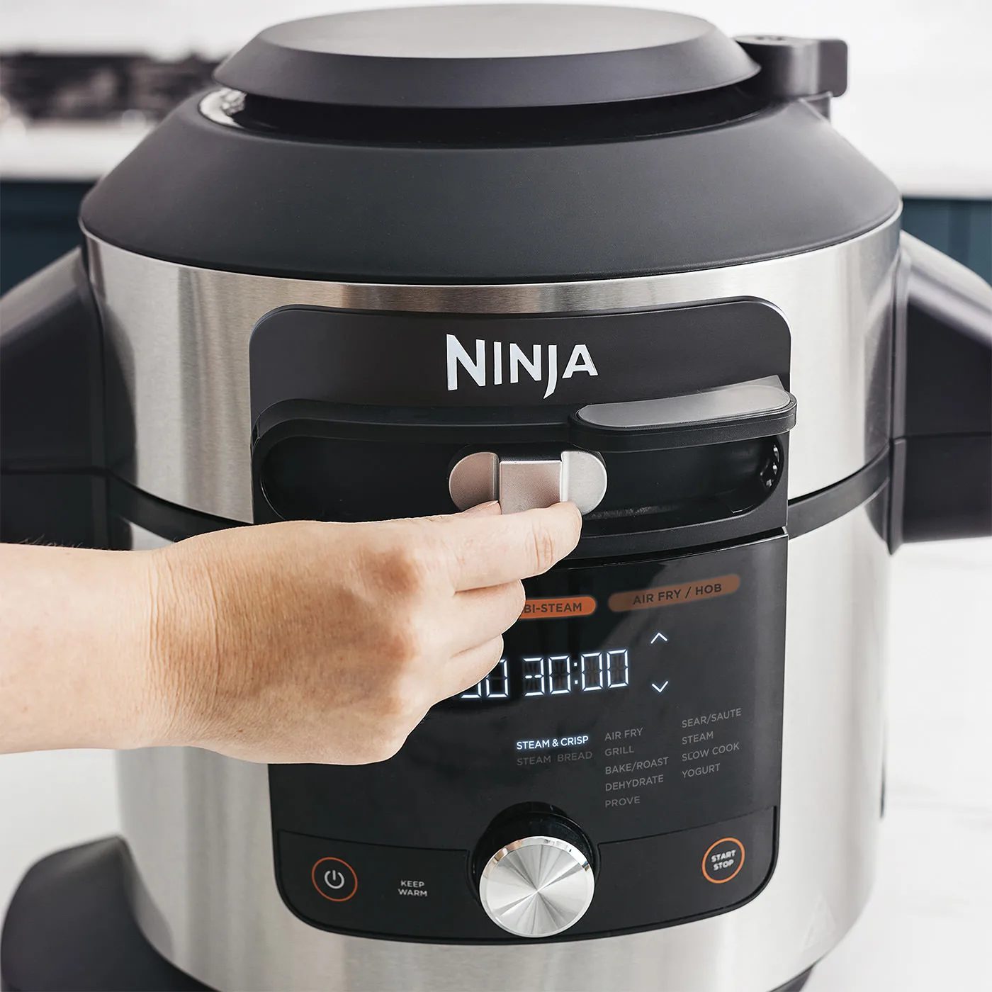 NINJA OL750EU Foodi MAX multifunkciós forrólevegős sütő és főző – 3. kép