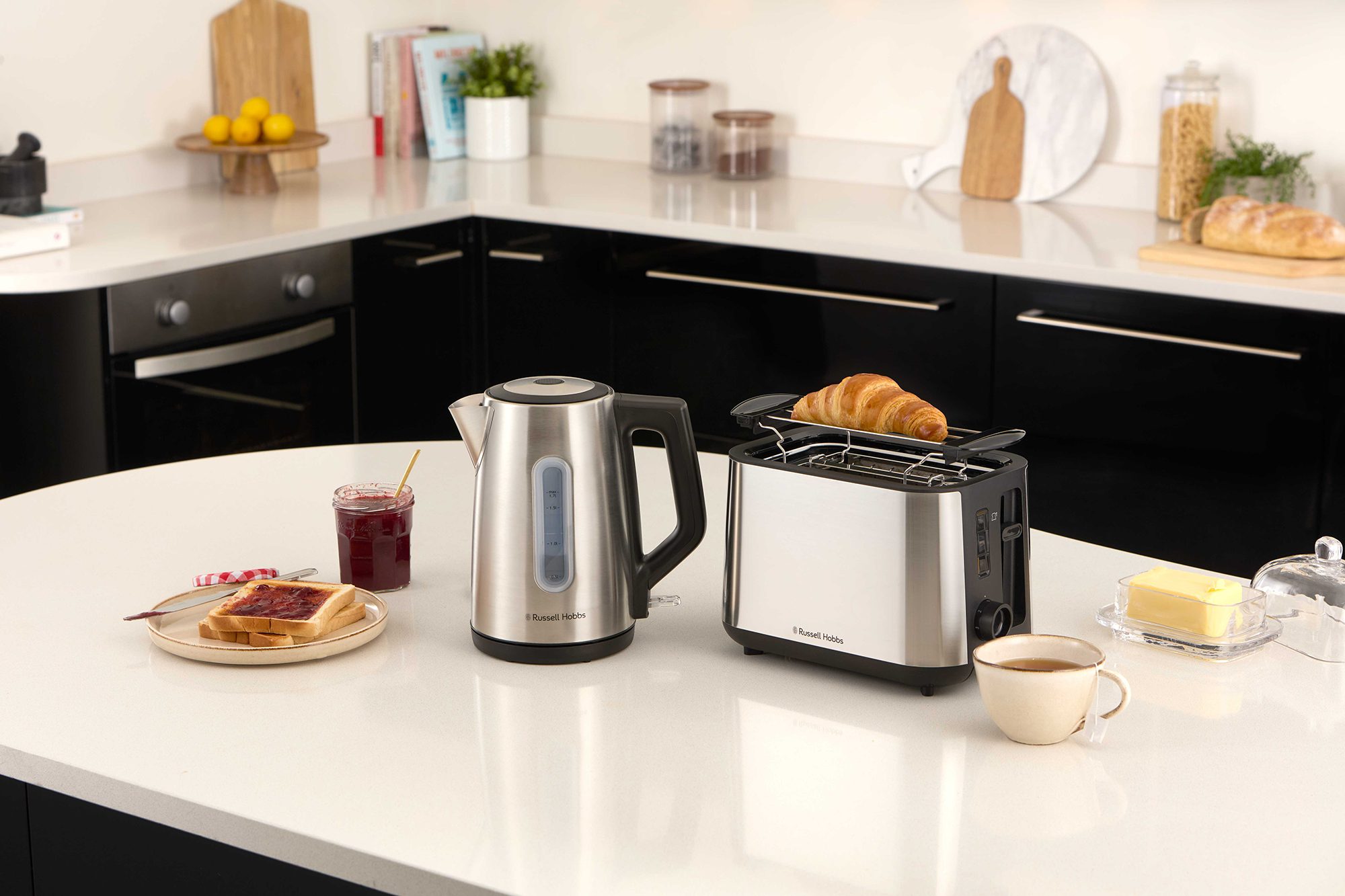 RUSSELL HOBBS 27380-70/RH Heaton inox vízforraló 1,7 literes kapacitással – 10. kép
