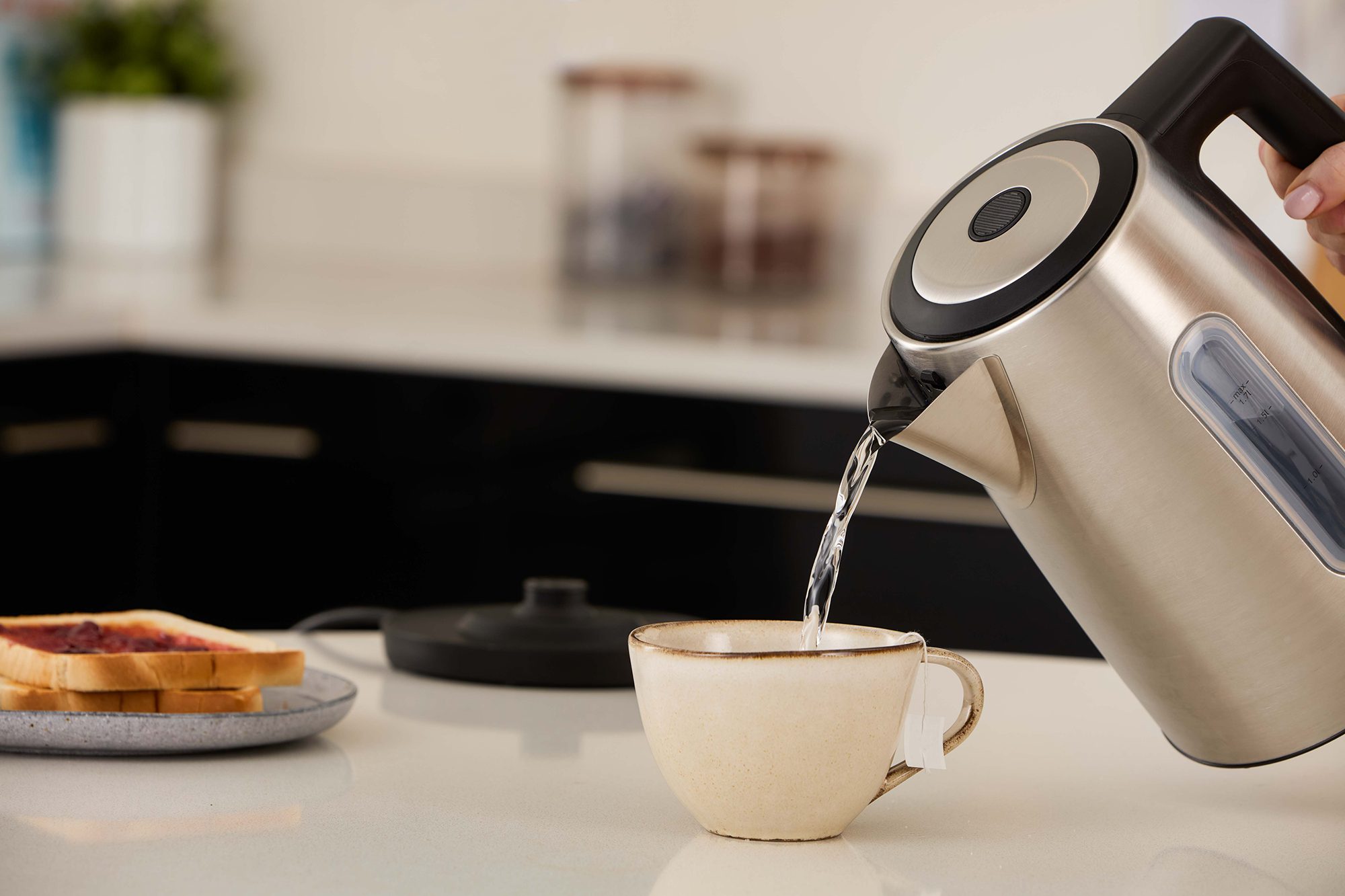 RUSSELL HOBBS 27380-70/RH Heaton inox vízforraló 1,7 literes kapacitással – 14. kép