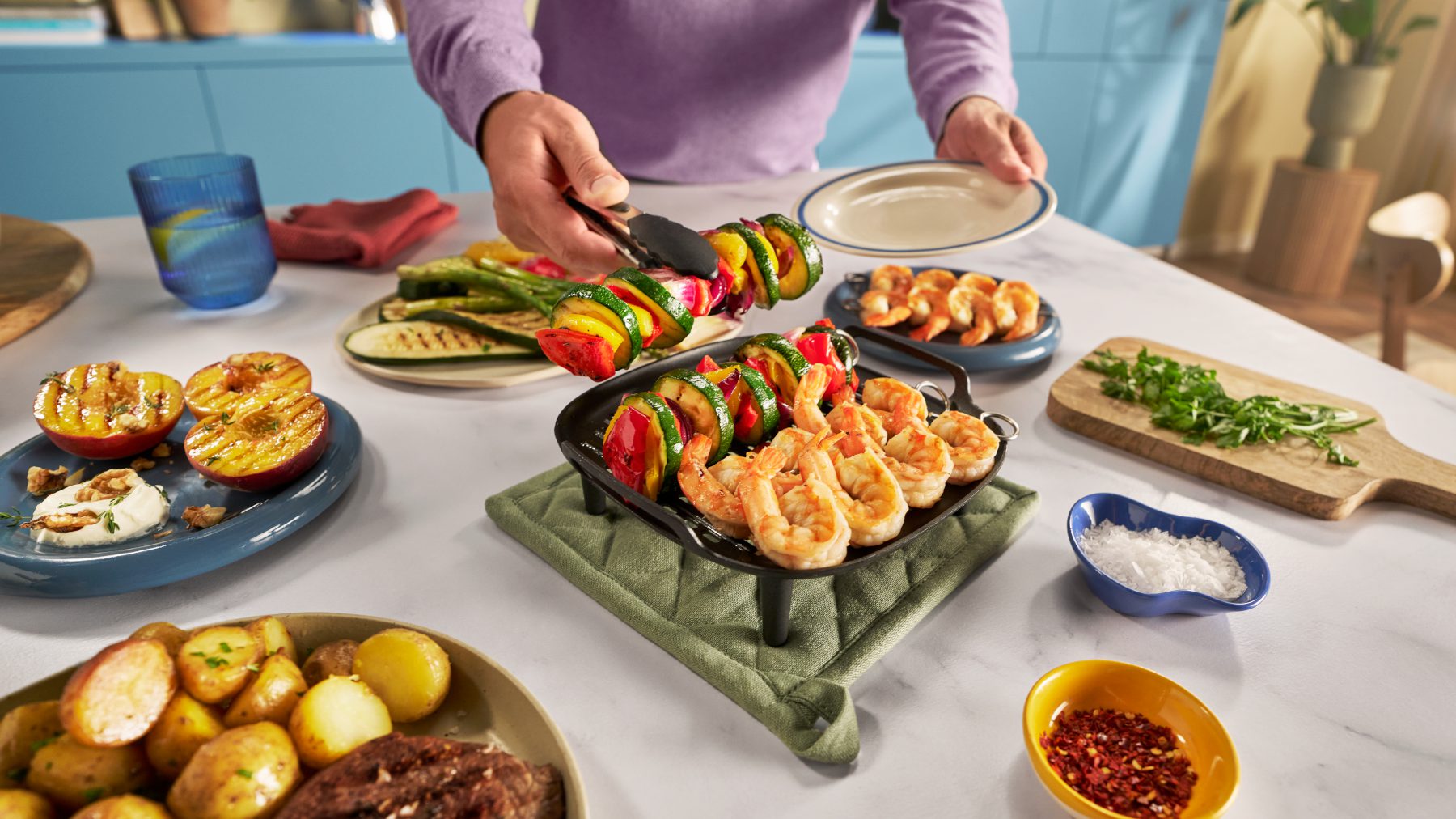 PHILIPS HD9946/00 fekete grillrács és nyársszett forrólevegős sütőkhöz – 4. kép