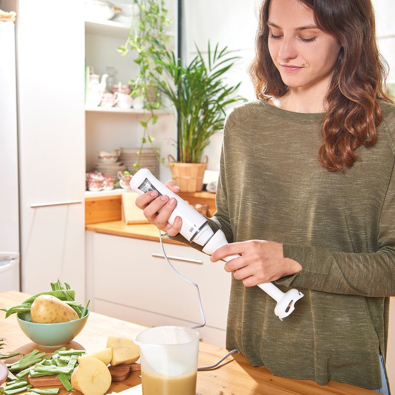 BLACK+DECKER BXHB600E botmixer levehető keverőszárral – 6. kép