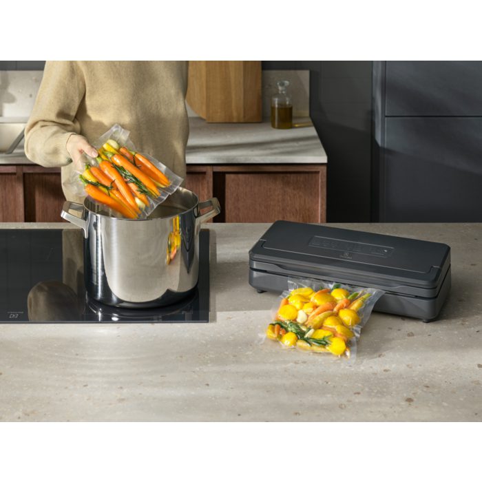 ELECTROLUX 900923511 átlátszó vákuumfólia, 2 × 25 cm × 6 m – 4. kép