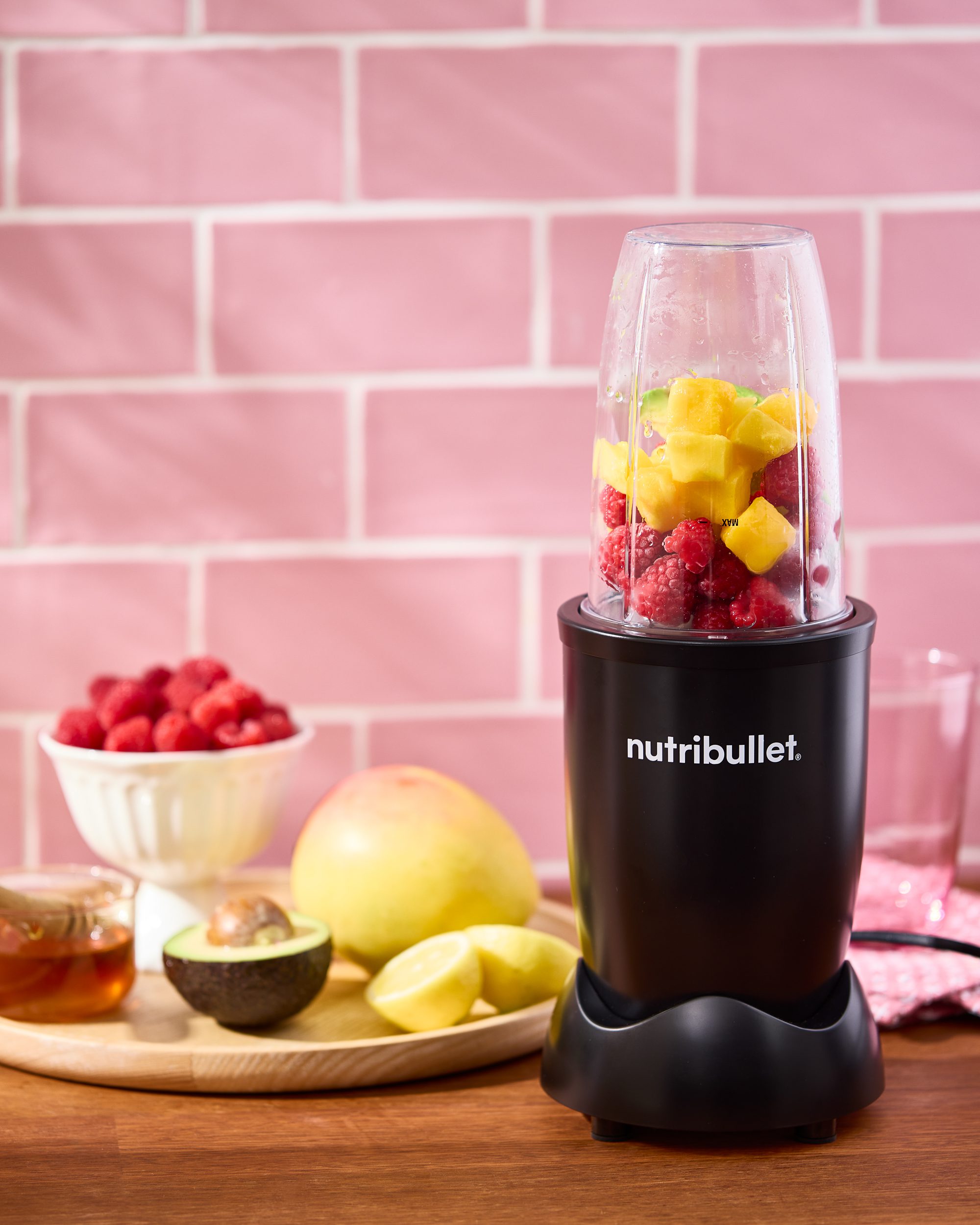 NUTRIBULLET NB907MAB 900 W-os turmixgép két Tritan pohárral – 4. kép