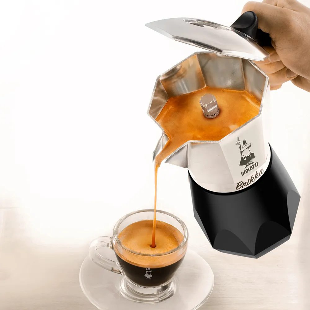 BIALETTI Brikka 4 adagos kotyogós kávéfőző nyomásnövelő szeleppel – 3. kép